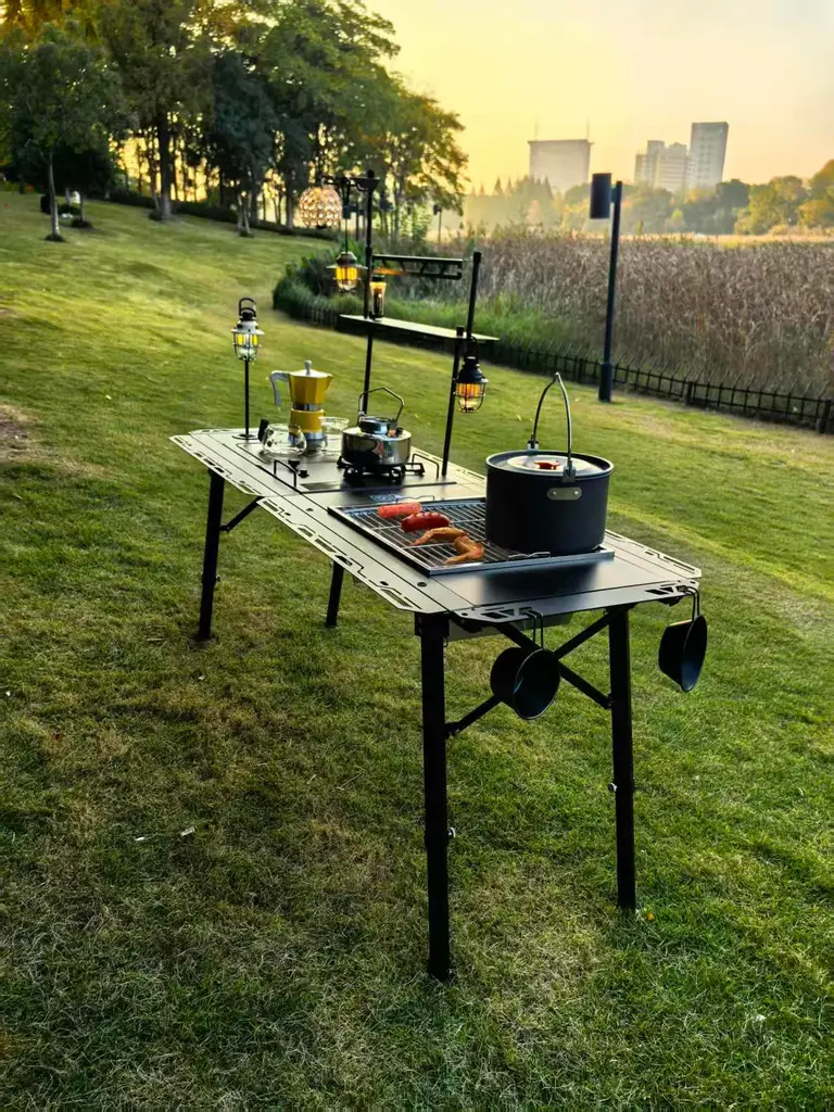 IGT Folding Table - W-026