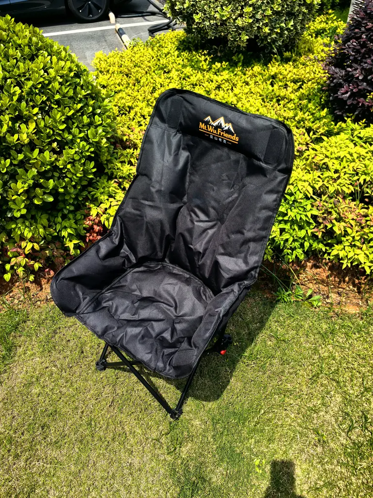Padded High-Back Moon Chair - W-041