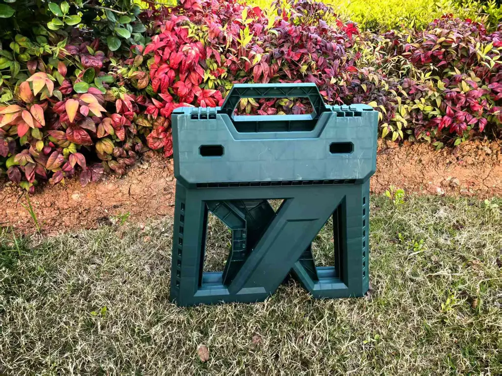 Small Folding Stool - W-051