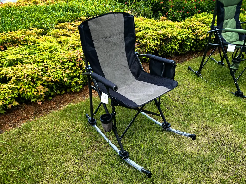 Oversized Moon Chair - W-092