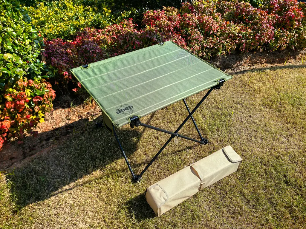 Large Folding Table - W-124