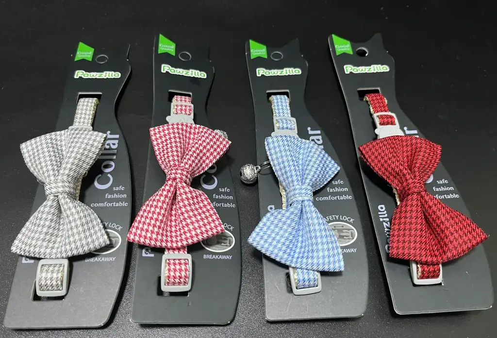 Houndstooth Bow Tie Collar