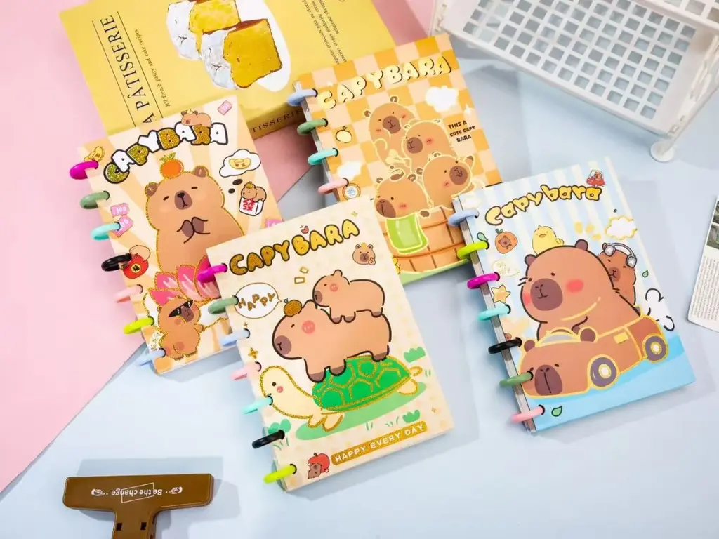 32K Hard Surface Mushroom Clasp Sanrio