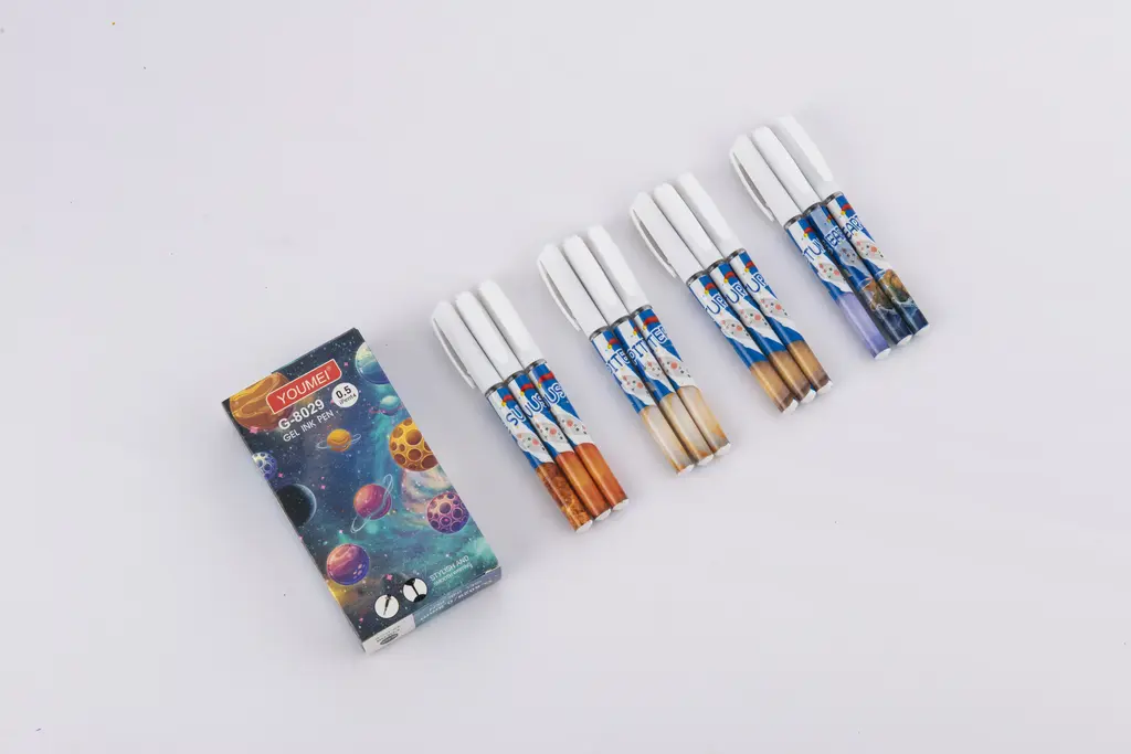 G-8029 Ballpoint Pen in Box / Flower Pattern