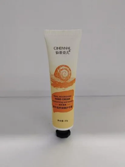 Cinderella Snail Nourishing and Tender Hand Cream 30g
