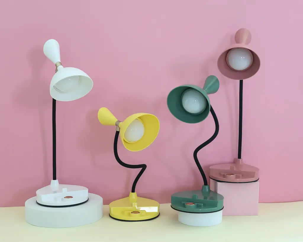 Nordic Folding Touch-Control Table Lamp - LD3060B