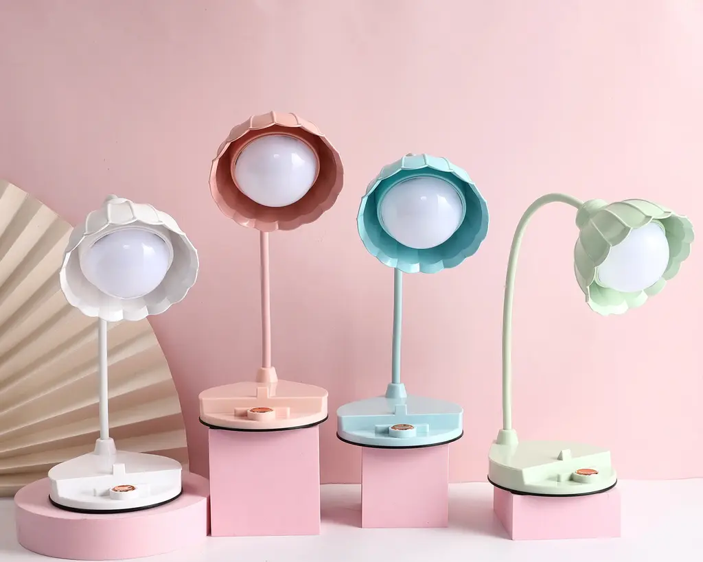 Flower Folding Touch Table Lamp - LD3060C