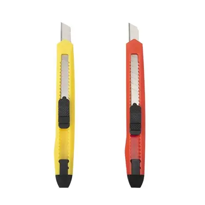 YL-122 small utility knife with OPP bag