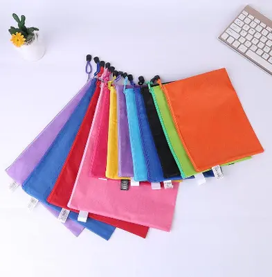 SN1001 Ball Pattern Zipper Bag B4