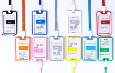 905 Card Sleeve Vertical (Without Lanyard) Clean Packaging