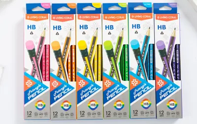 LC-7001 box of 12 triangular smooth surface HB pencils