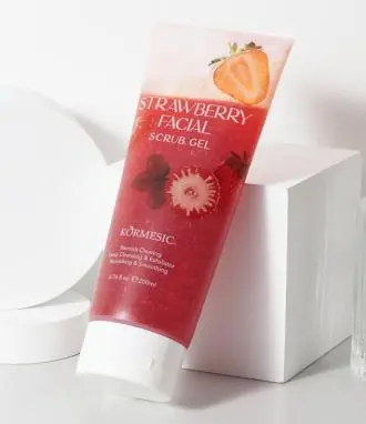 KORMESIC Strawberry Facial Scrub 200ml