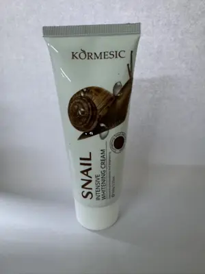 KORMESIC Snail Whitening Cream 100g