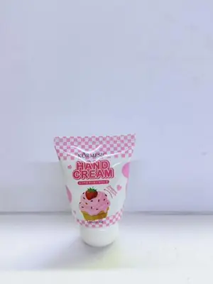 KORMESIC Strawberry Ice Cream Hand Cream (Fruit Ice Cream KRGB) 30g