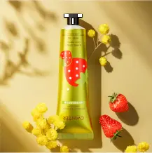Zhiduo Strawberry Hand Cream 30g
